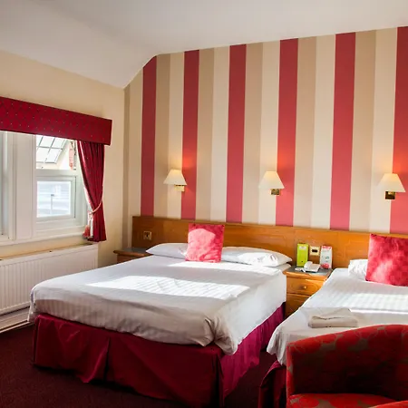 Cliffs Hotel-3