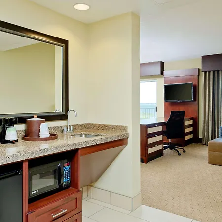 Hampton Inn & Suites Ocean City Bayfront-Convention Center-2
