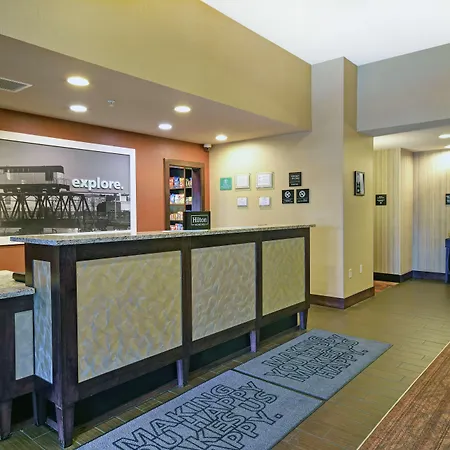 Hampton Inn Beloit-3