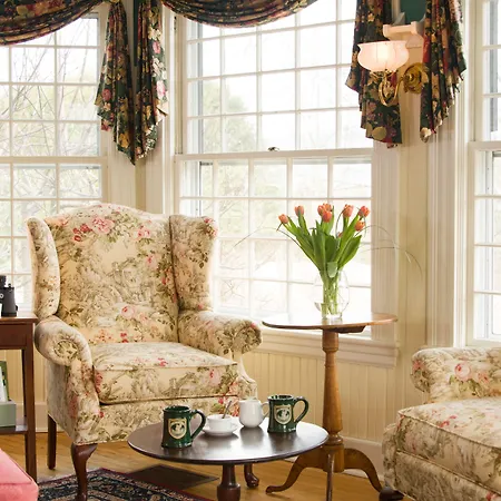The Inn At Ormsby Hill-3