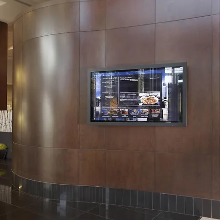 Courtyard Par Marriott Montreal Centre-Ville-2