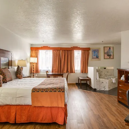 Sandia Peak Inn Old Town Abq, A Howard Johnson By Wyndham-2