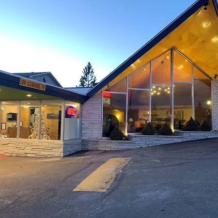 Coyote Mountain Lodge-2