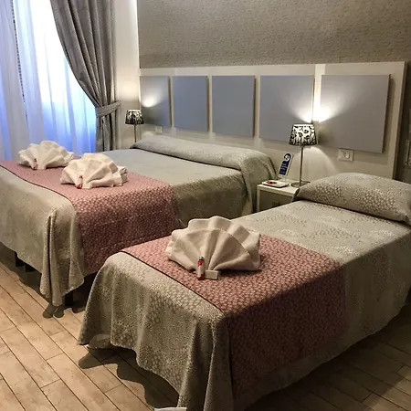 Five Rooms Rome Guesthouse-2