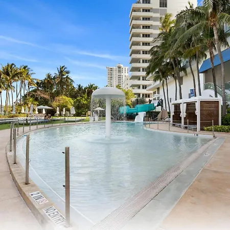 Fontainebleau Resort Balcony W Ocean And City View-2