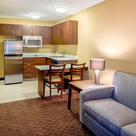 Microtel Inn & Suites By Wyndham Red Deer-3