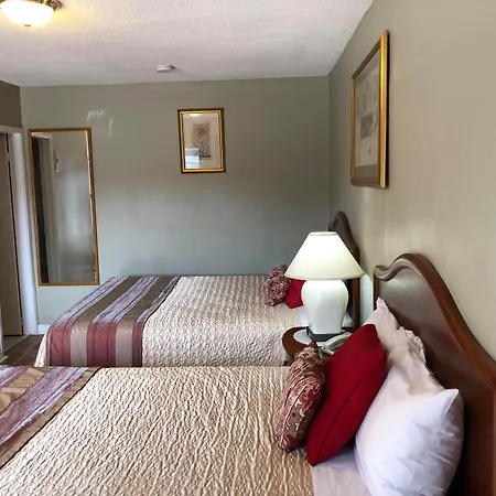 Niagara Inn & Suites-2