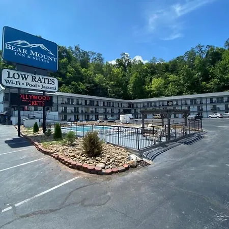Bear Mount Inn & Suites-3