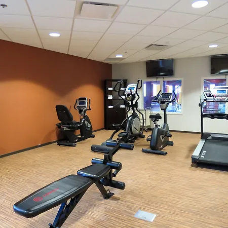 Comfort Suites Regina-3