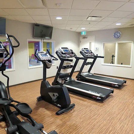 Comfort Suites Regina-2