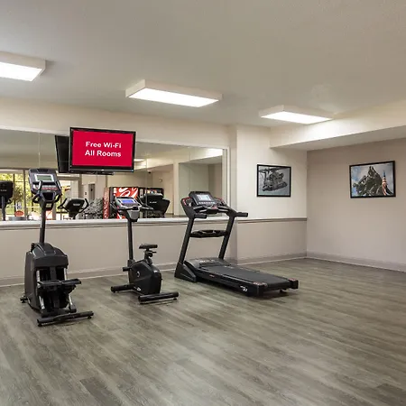 Red Roof Inn & Suites Jacksonville, Nc-2