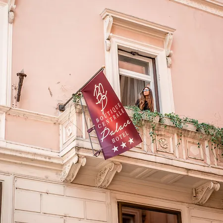 Boutique Centrale Palace Hotel-2