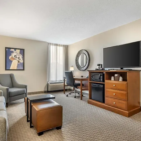 Drury Inn & Suites Springfield Mo-3