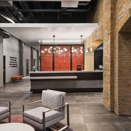 Homewood Suites By Hilton Milwaukee Downtown-2