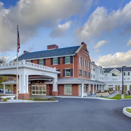 Hampton Inn & Suites Manchester, Vt-2