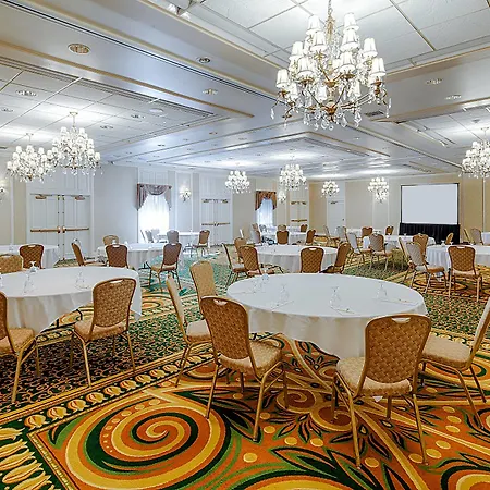 Delta Hotels By Marriott Burlington-2