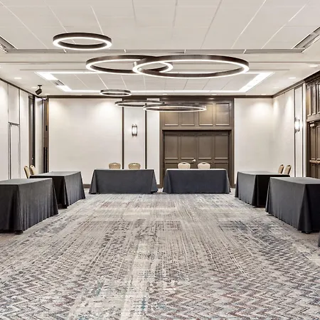 Delta Hotels By Marriott Burlington-3