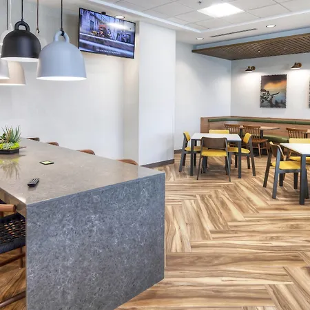 Fairfield Inn & Suites By Marriott Ottawa Airport-2