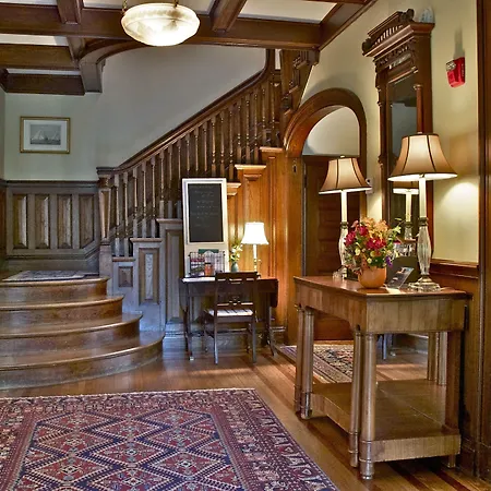 Hilltop Inn-3