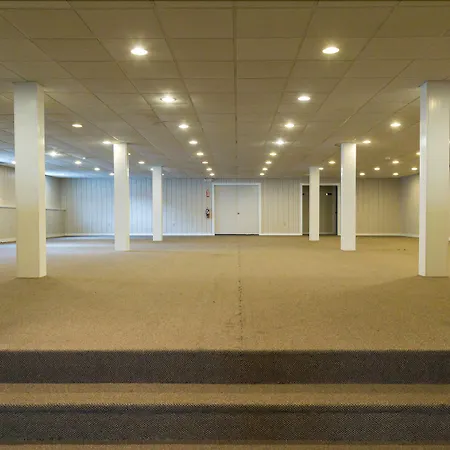 Travelodge By Wyndham Lincoln Near White Mountain-2