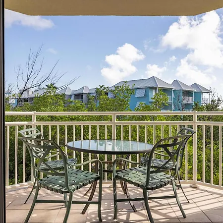 Tortuga Suite At Sunrise Suites Resort - Heated Pool, Hot Tub & Free Parking-3