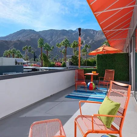 The Twist Palm Springs-2