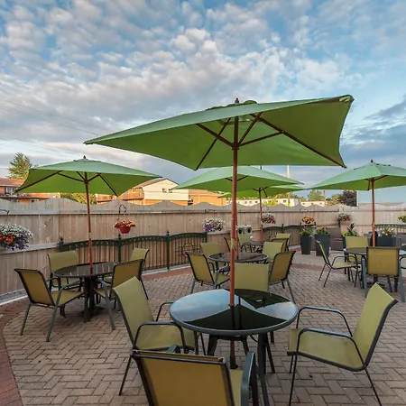 Holiday Inn Express & Suites - Belleville By Ihg-2