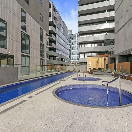 Melbourne City Apartment Hotel-2