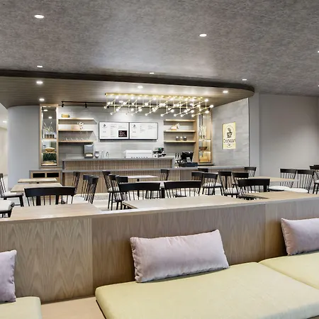 Wyndham Garden Winnipeg Airport-2