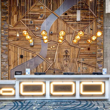 Embassy Suites By Hilton Rockford Riverfront-3
