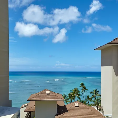 Halepuna Waikiki By Halekulani - No Resort Fee-3