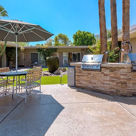 Desert Hills - 21 And Over - A Town & Desert Boutique Hotel (Adults Only)-3