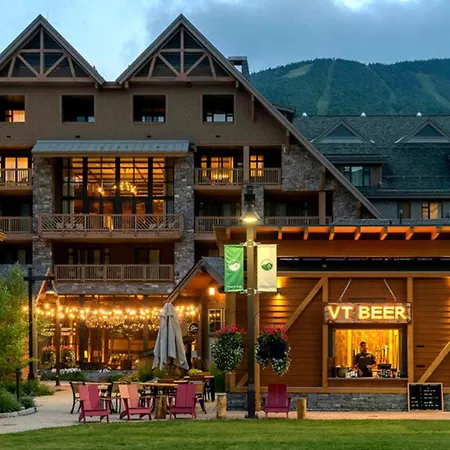 1117 Lodge At Spruce Peak Ski In Ski In Ski Out King Studio By Stowe Mountain Rentals-2
