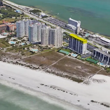 Beachfront Studio With Shared Pool And Tennis Courts-2