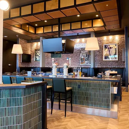 Sandman Signature Prince George Hotel-2