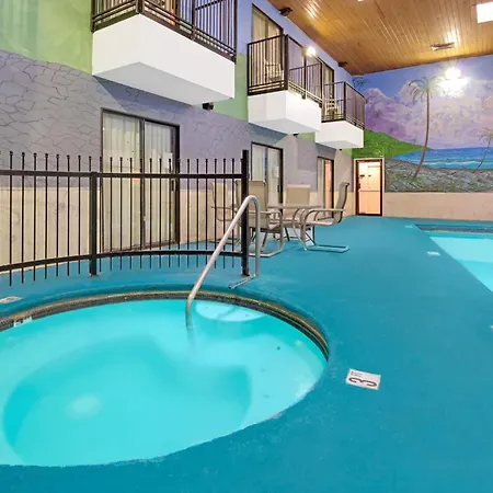 Days Inn By Wyndham East Albuquerque 'Newly Renovated'-3