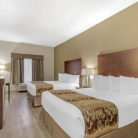 Best Western Plus Pembina Inn & Suites-2