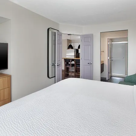 Staybridge Suites Lincoln North East By Ihg-2