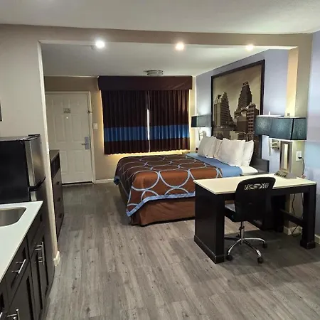 Super 8 By Wyndham Corpus Christi Northwest-3