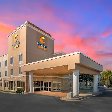 Comfort Suites Brunswick-3