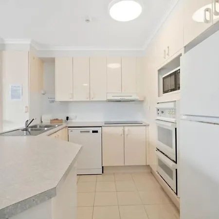 Markham Court-3
