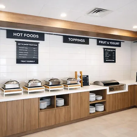 Holiday Inn & Suites Mississauga West - Meadowvale By Ihg-3