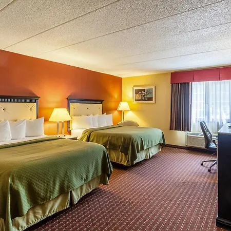 Quality Inn & Suites Lincoln South-2