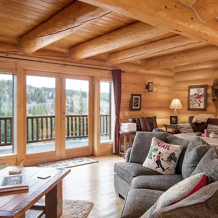 Elk Meadow Lodge: Luxury Log Home, Hot Tub-3