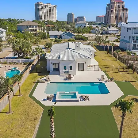 Bourbon Breeze - Beachy Home Near The Gulf With Spacious Outdoor Pool Area-3
