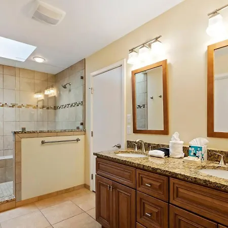 2877 Swallowtail At Sea Pines-3