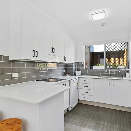 Markham Court-2