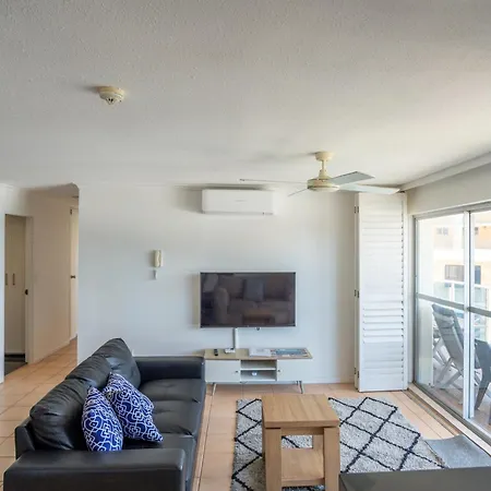 Grosvenor Beachfront Apartments Surfers Paradise-3