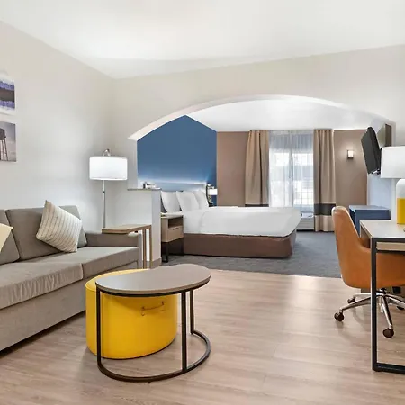 Comfort Inn & Suites Sacramento - University Area-3