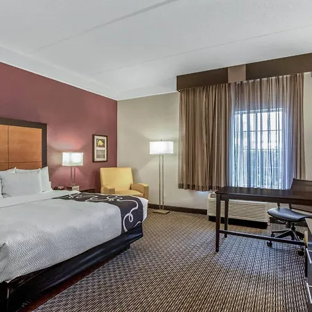 La Quinta By Wyndham Orlando Airport - On Property Food Trucks & Free Airport Shuttle!-3
